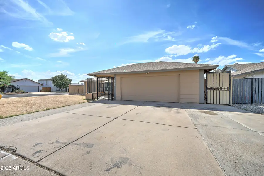 10202 N 45th Avenue, Glendale, AZ 85302 - #2