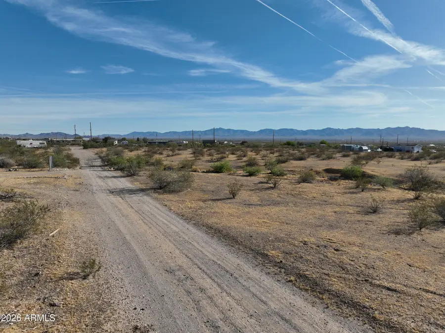 2533 S Havasupai Road #2, Golden Valley, AZ 86413 - #3