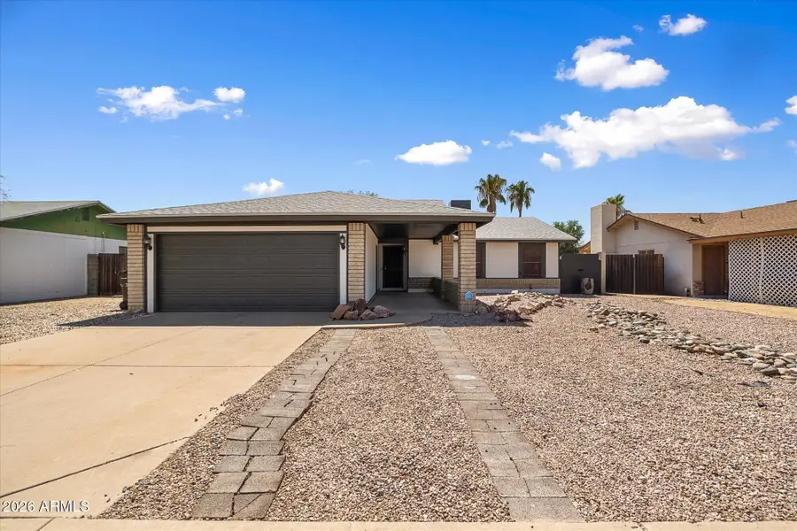 227 W Taro Lane, Phoenix, AZ 85027 - #2