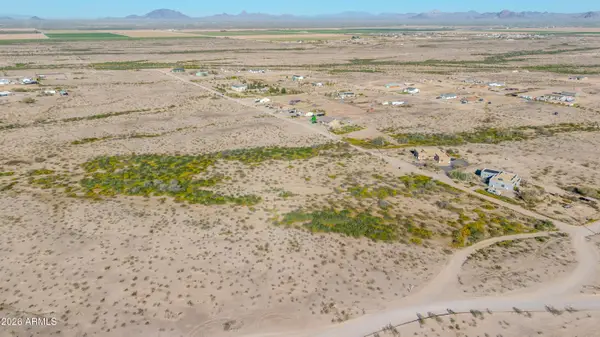 XXXX276A W Calle De Oro --, Tonopah, AZ 85354