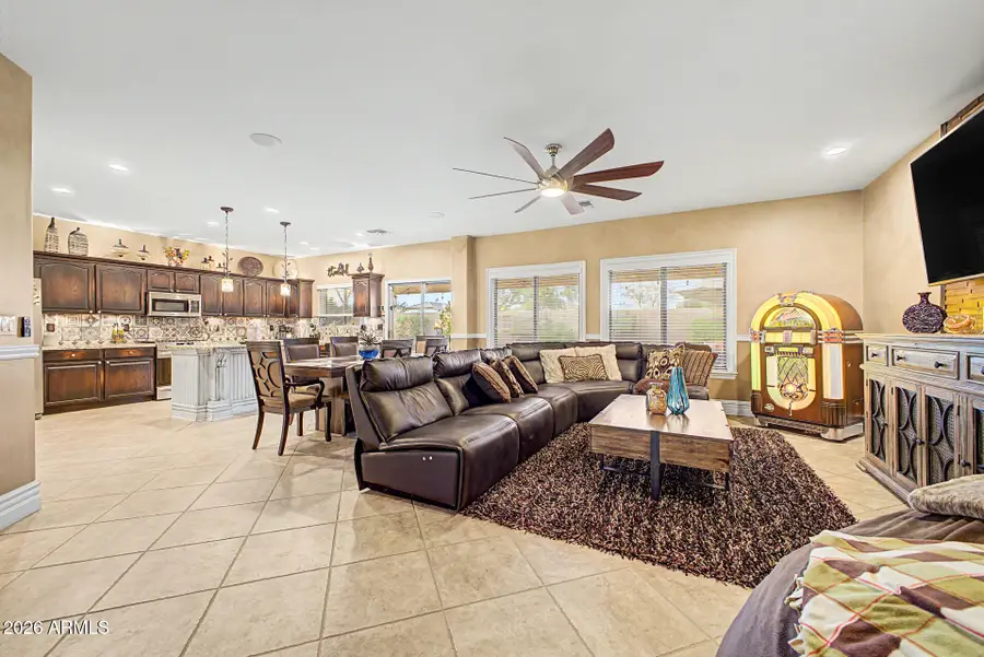 1200 E Horseshoe Drive, Chandler, AZ 85249 - #2
