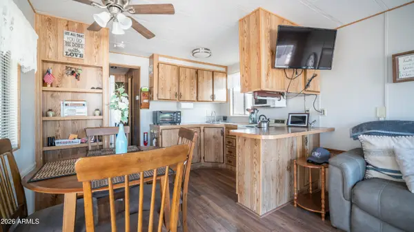 264 Cinnabar Drive, Apache Junction, AZ 85119