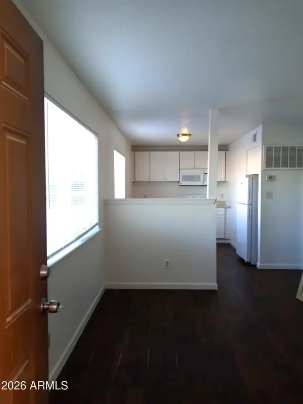 1319 W Vogel Avenue, Phoenix, AZ 85021