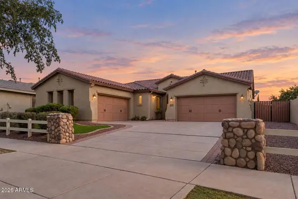 3837 E Old Stone Circle S, Chandler, AZ 85249