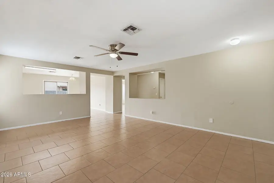 633 W Kingman Loop, Casa Grande, AZ 85122 - #3