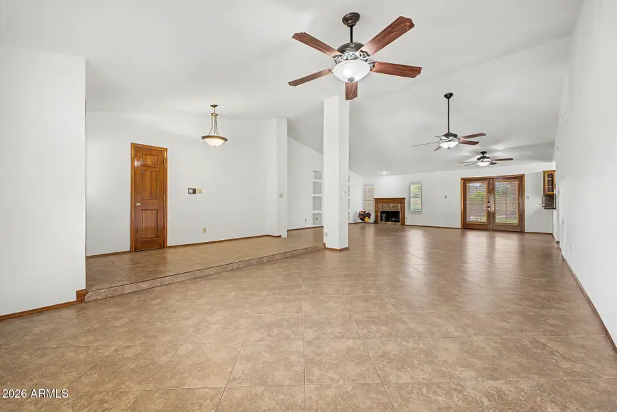 8122 S Palm Drive, Tempe, AZ 85284 - #2