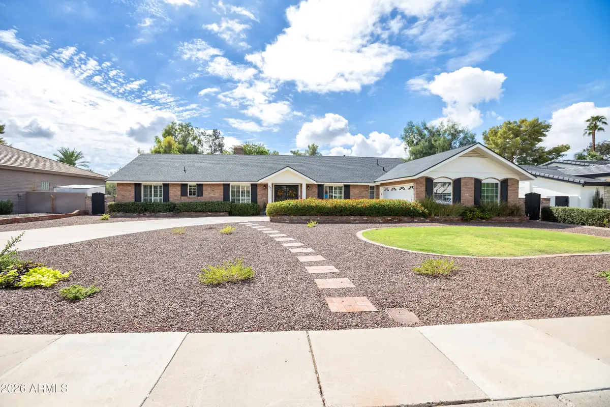 521 W Wakonda Lane, Phoenix, AZ 85023 - #1