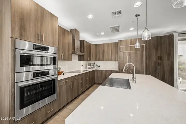 31534 N 24th Drive, Phoenix, AZ 85085