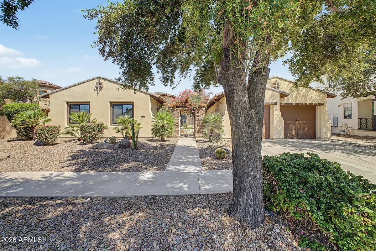 816 W Sycamore Court, Litchfield Park, AZ 85340 - #1