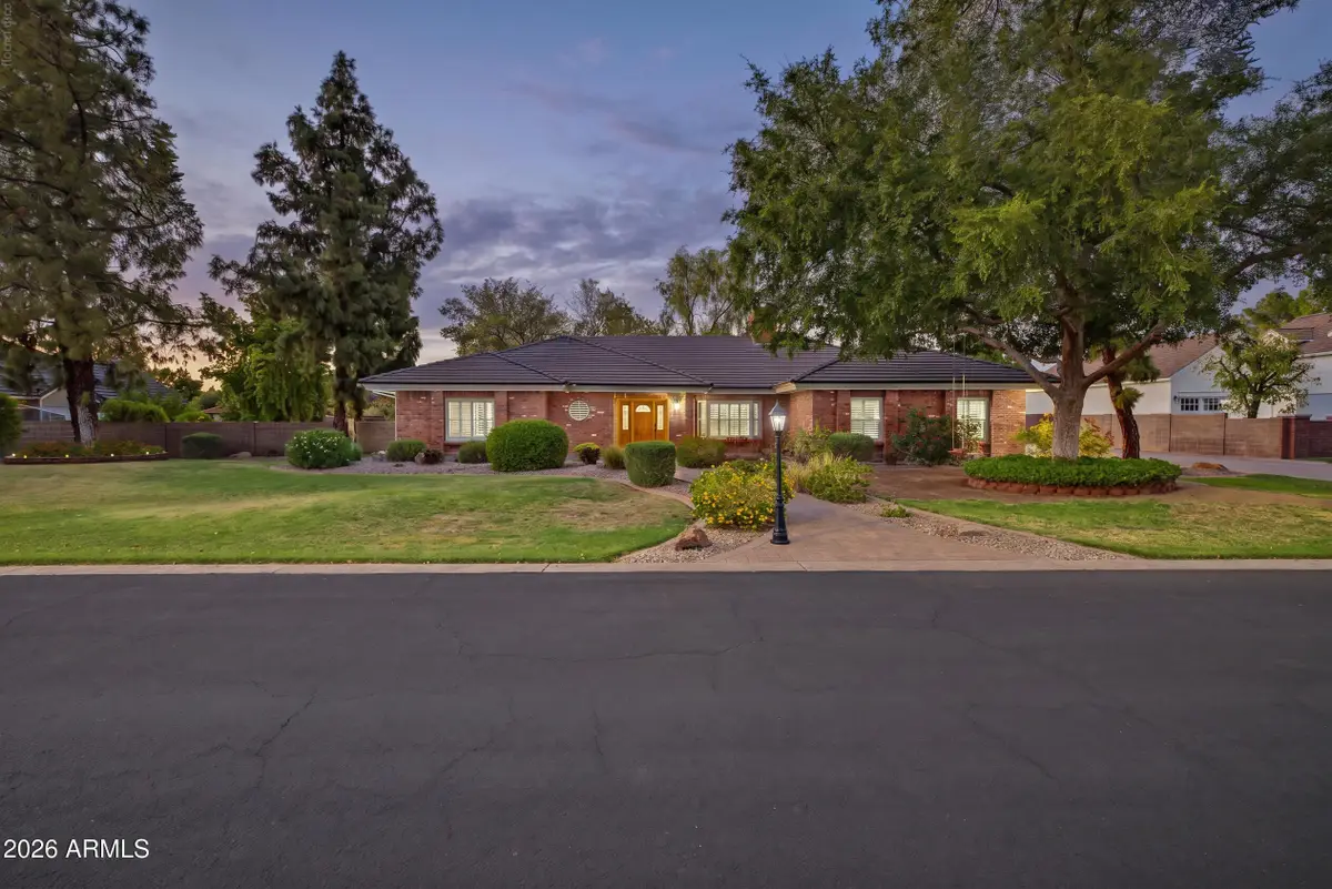 834 E San Angelo Avenue, Gilbert, AZ 85234 - #1