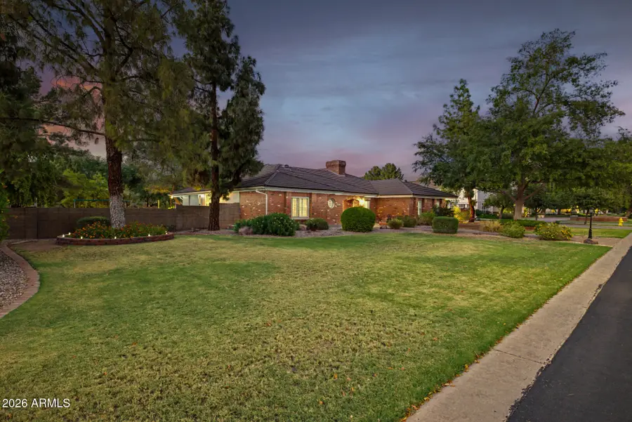 834 E San Angelo Avenue, Gilbert, AZ 85234 - #2