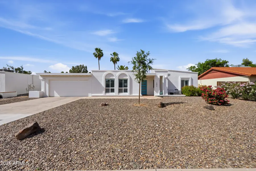 202 E Sharon Avenue, Phoenix, AZ 85022 - #2