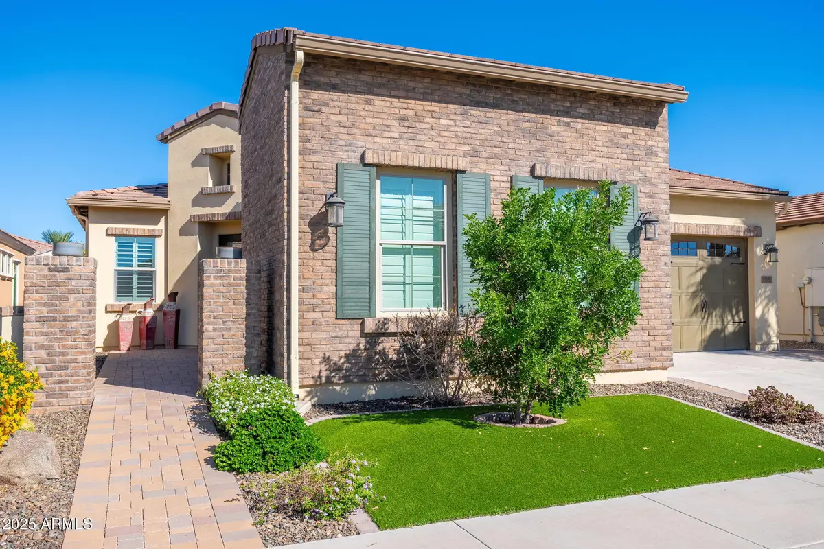 56 E Camellia Way, Queen Creek, AZ 85140 - #1