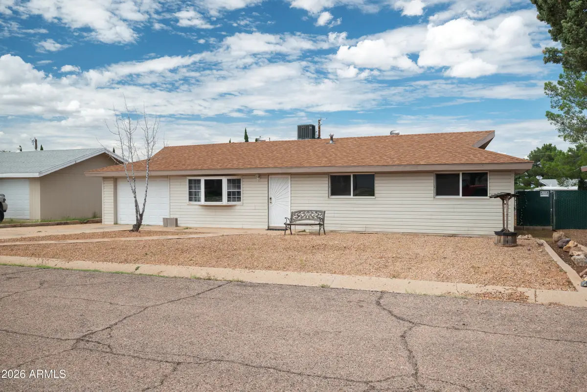 27 W James Place, Sierra Vista, AZ 85635 - #1