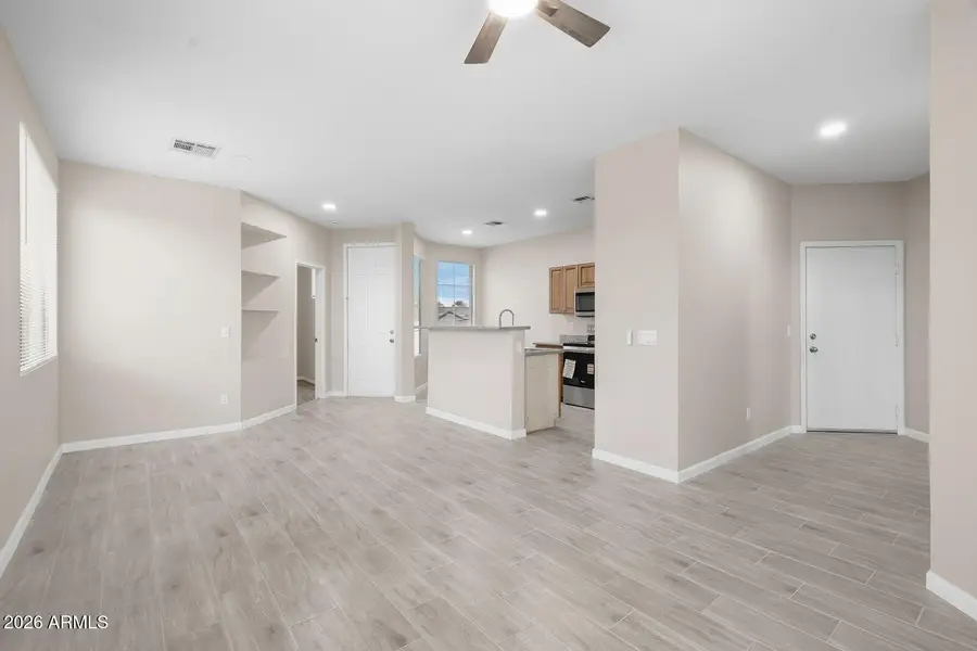 6537 S 15th Drive, Phoenix, AZ 85041 - #2