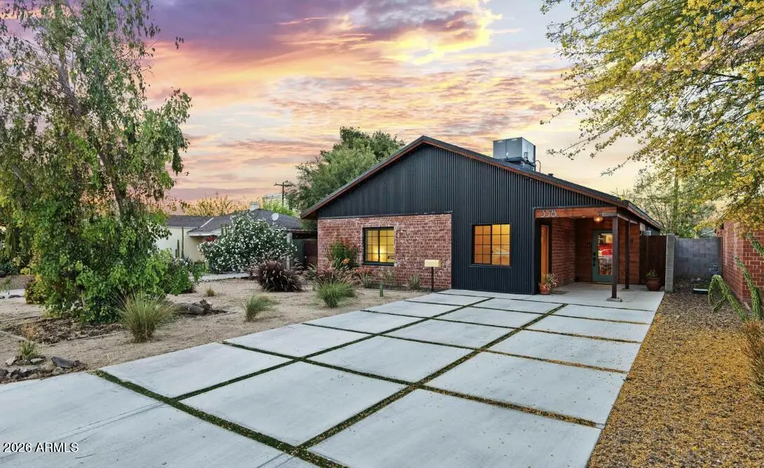 358 E Whitton Avenue, Phoenix, AZ 85012 - #1