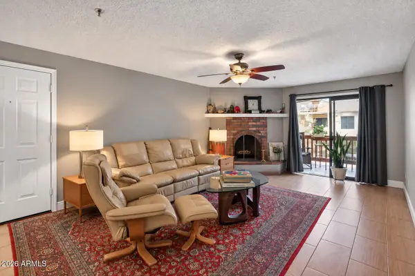 3031 N Civic Center Plz Plaza #230, Scottsdale, AZ 85251