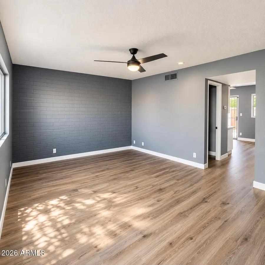2551 W Berridge Lane #D6, Phoenix, AZ 85017 - #2