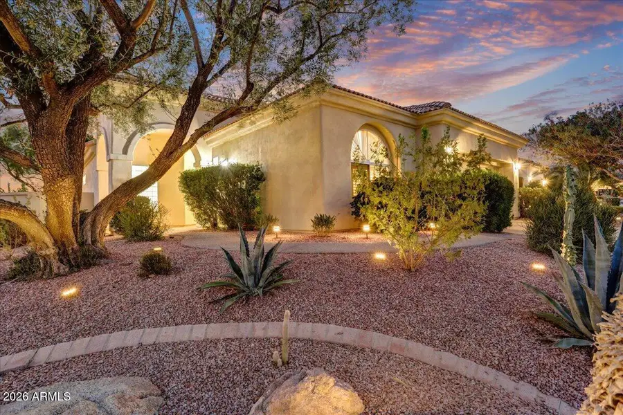 11818 E Del Timbre Drive, Scottsdale, AZ 85259 - #2
