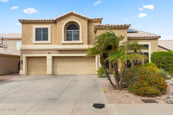 6738 W Wahalla Lane, Glendale, AZ 85308