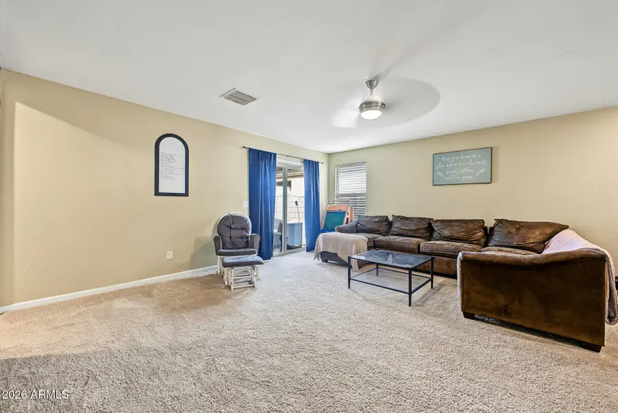 732 W Jardin Drive, Casa Grande, AZ 85122 - #3