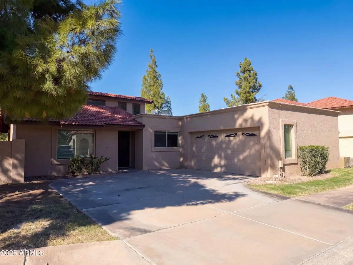 200 E Barbarita Avenue, Gilbert, AZ 85234 - #1