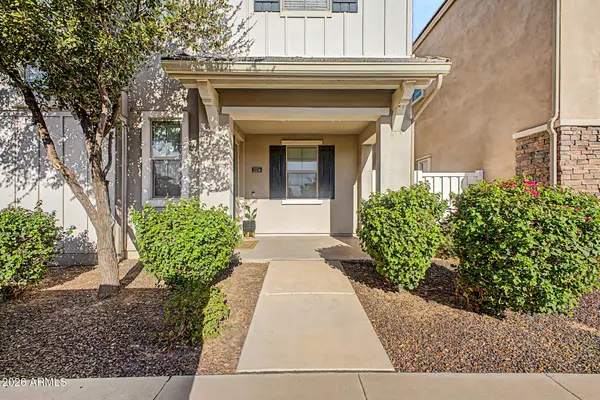 2214 S Annie Lane, Gilbert, AZ 85295