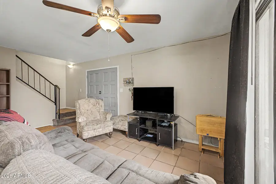 3404 W Echo Lane, Phoenix, AZ 85051 - #3