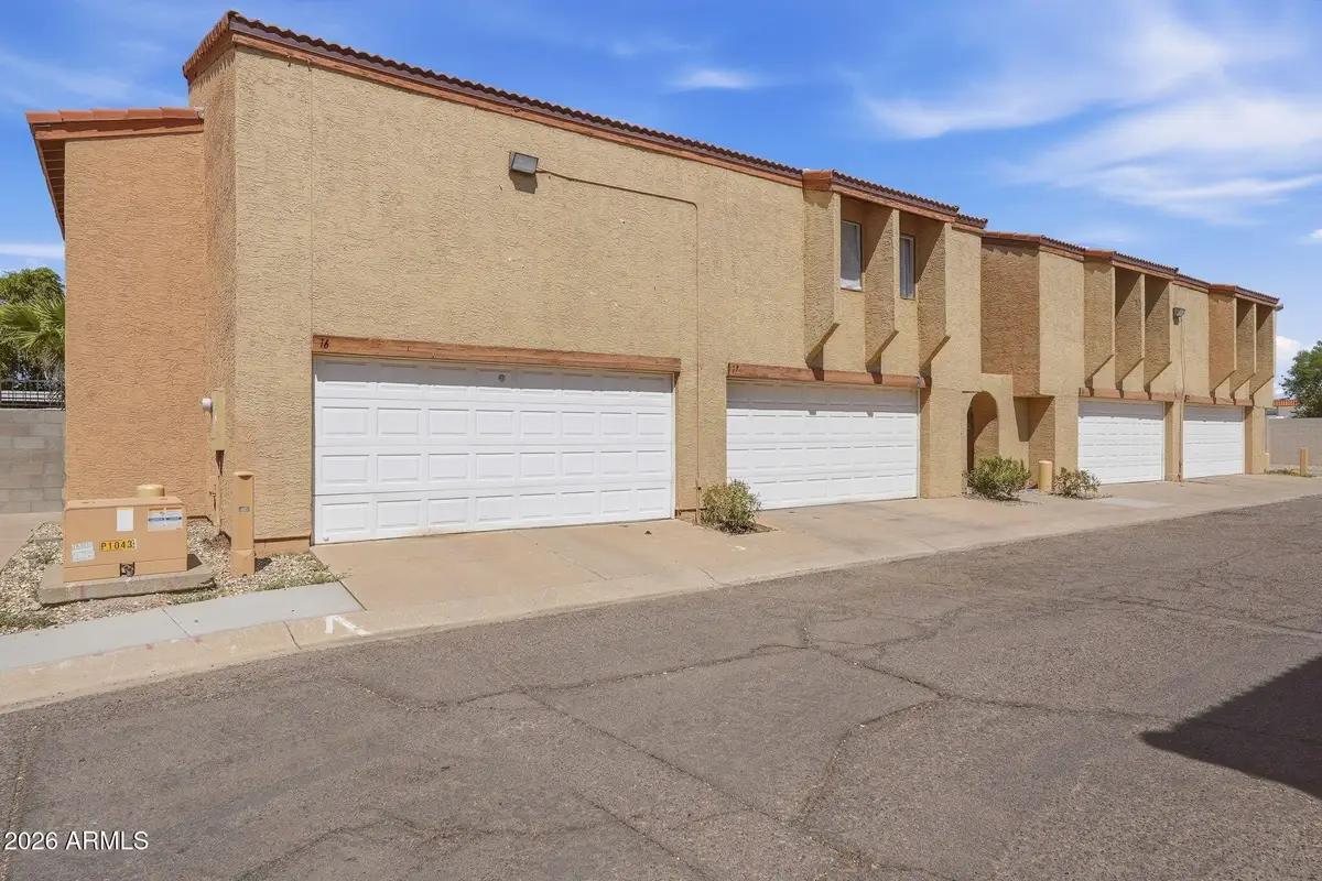 2202 W Glenrosa Avenue #18, Phoenix, AZ 85015 - #1