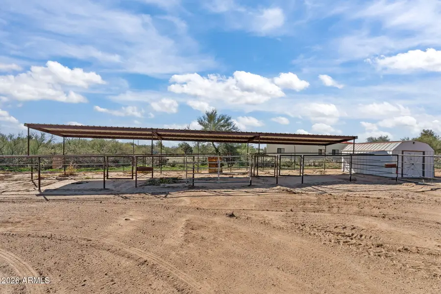 22905 W Ranch Road, Congress, AZ 85332 - #2