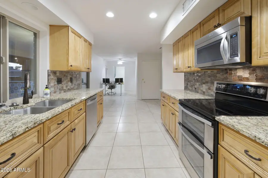 8651 E Camelback Road, Scottsdale, AZ 85251 - #3