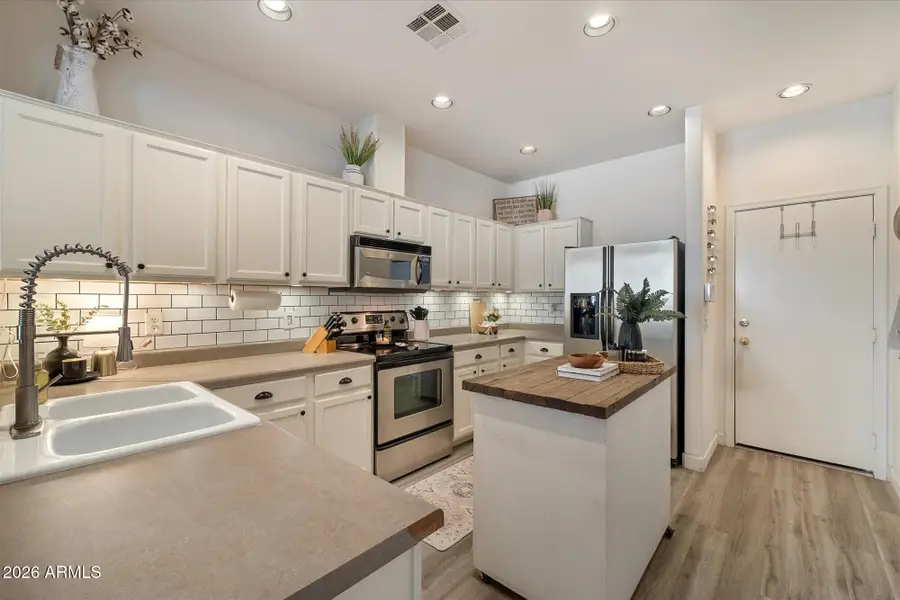 1225 N 36th Street #1103, Phoenix, AZ 85008 - #2