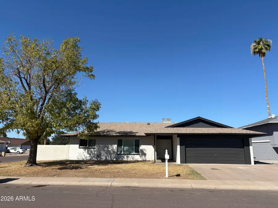 7702 N 48th Avenue, Glendale, AZ 85301 - #2