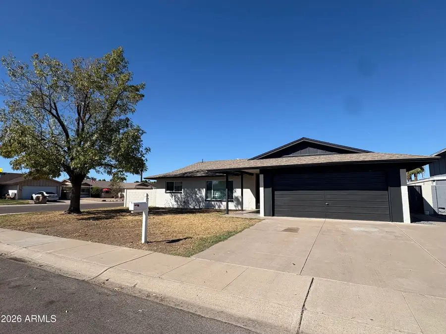 7702 N 48th Avenue, Glendale, AZ 85301 - #3