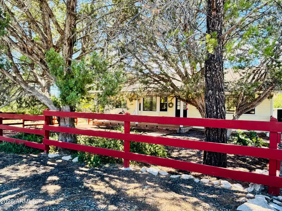 4150 N Forestglen Road, Rimrock, AZ 86335 - #3