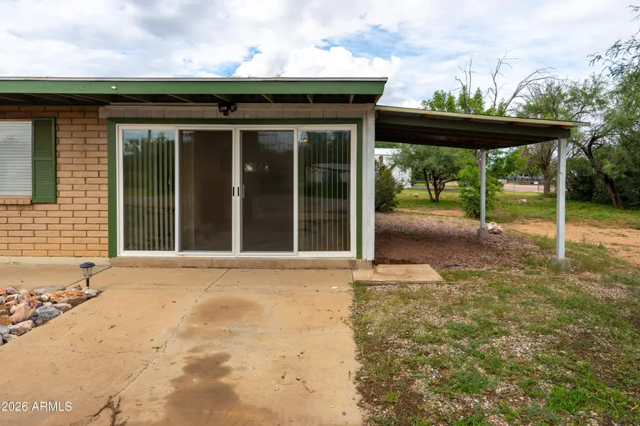 79 E Hawthorne Street, Huachuca City, AZ 85616 - #2
