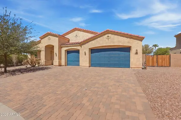 18026 W Sells Drive, Goodyear, AZ 85395