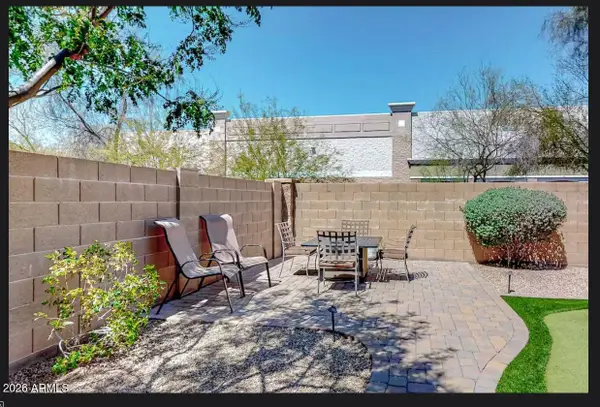 16592 W Post Drive, Surprise, AZ 85388