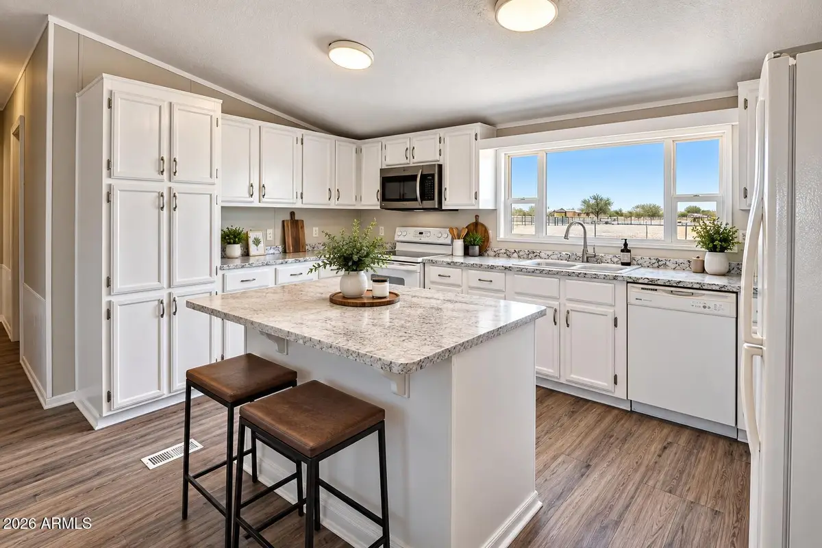 2715 N Saddle Vista Road, Tonopah, AZ 85354 - #1
