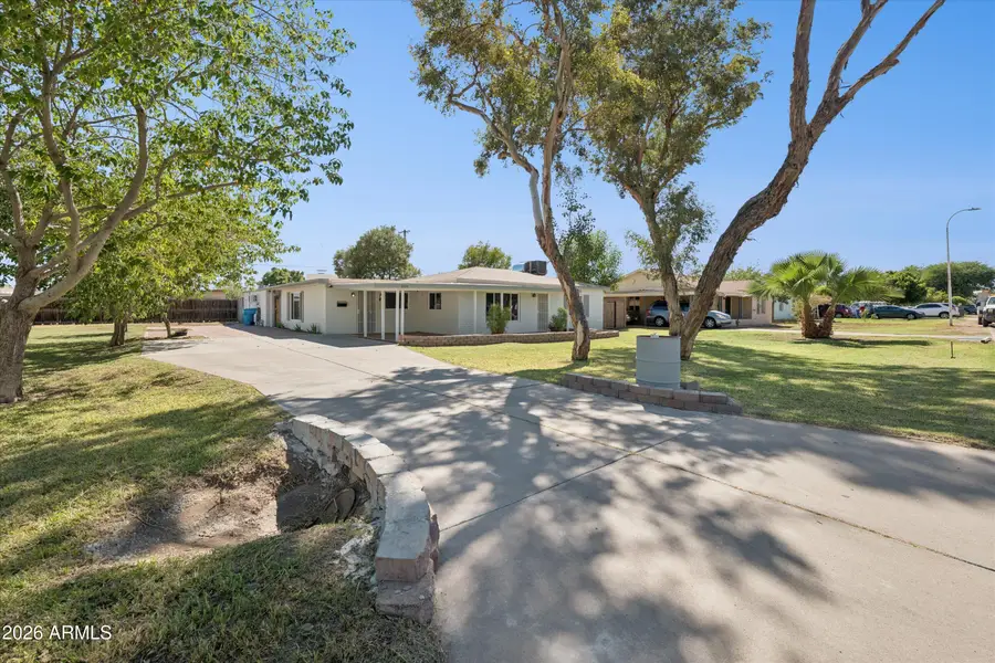 2107 W Minnezona Avenue, Phoenix, AZ 85015 - #3