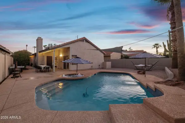 4056 E Mountain Vista Drive, Phoenix, AZ 85048