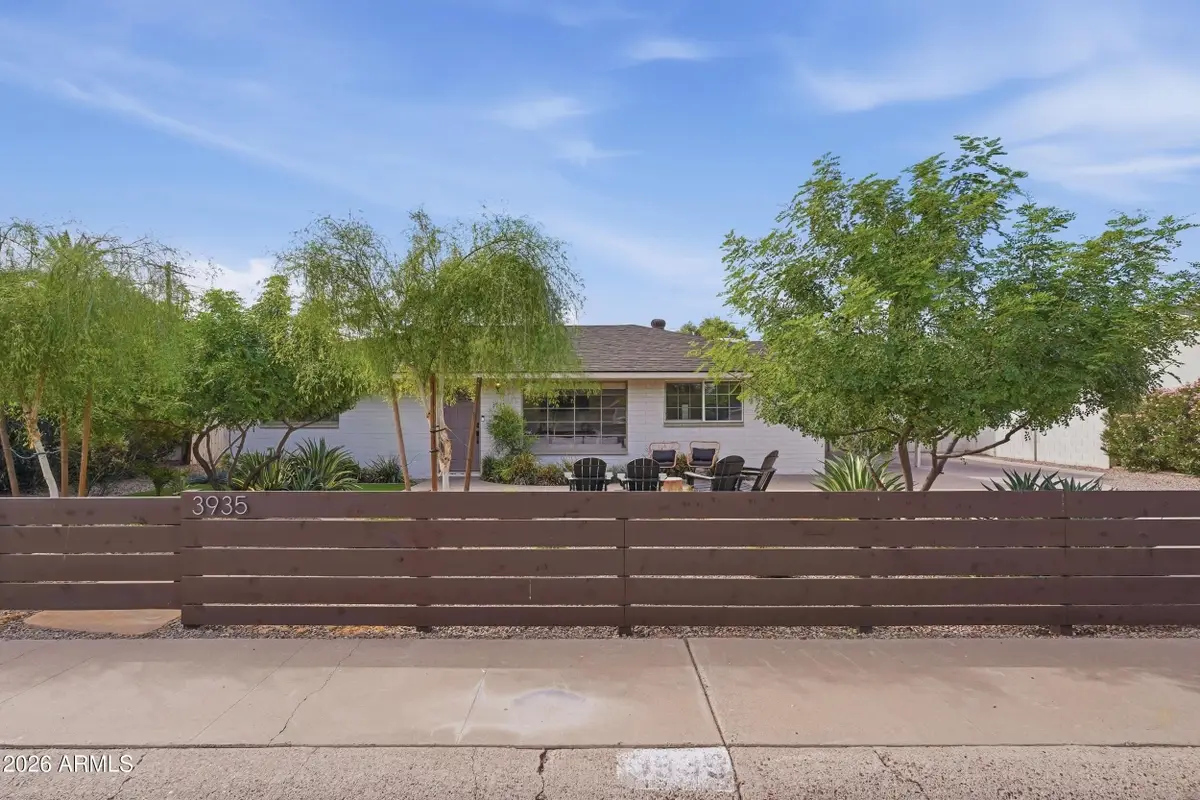 3935 E Whitton Avenue, Phoenix, AZ 85018 - #1