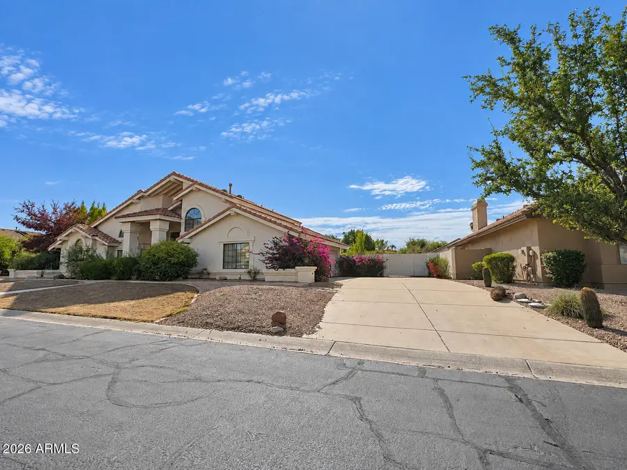 14131 W Greenview Circle N, Litchfield Park, AZ 85340 - #3