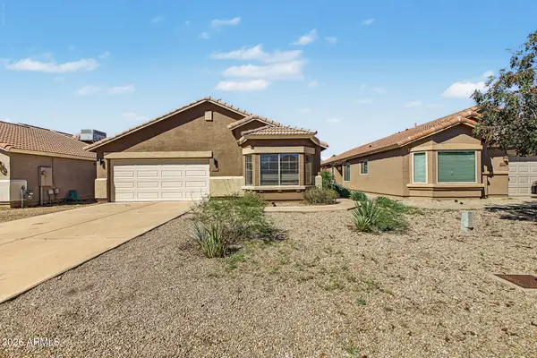 1330 E Vernoa Street, San Tan Valley, AZ 85140