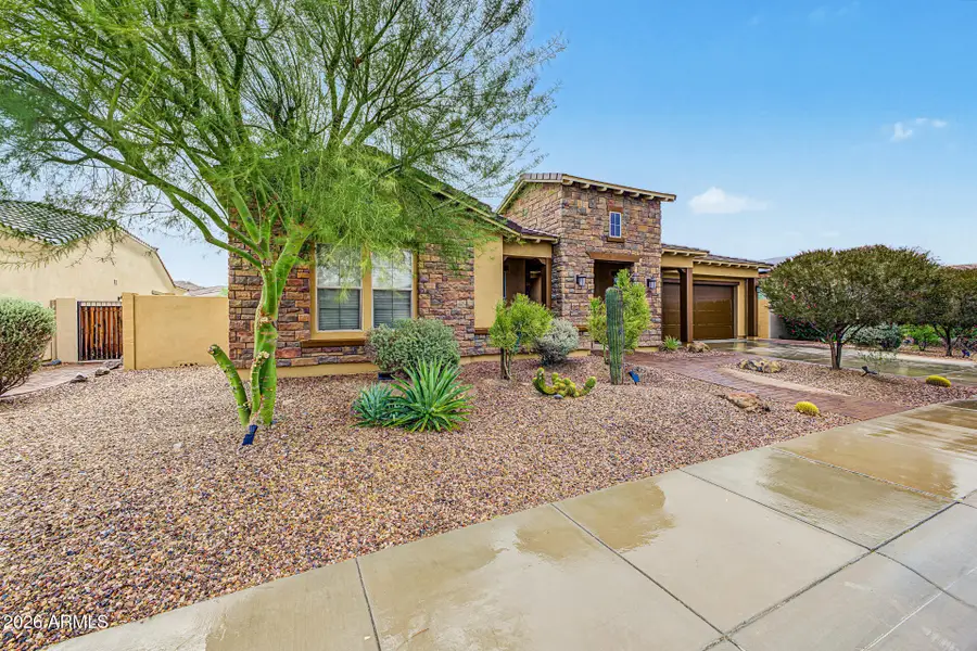18106 W Acacia Drive, Goodyear, AZ 85338 - #2