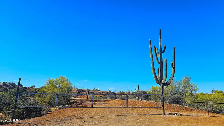142X2 E Montello Road #1, Scottsdale, AZ 85262 - #3