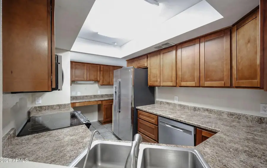 9223 N 47th Court, Glendale, AZ 85302 - #2