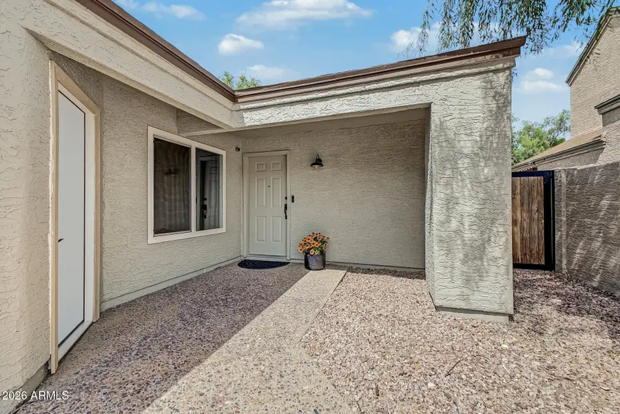 1822 S 39th Street #13, Mesa, AZ 85206 - #2