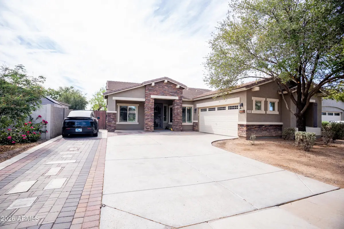 2955 E Santa Fe Lane, Gilbert, AZ 85297 - #1
