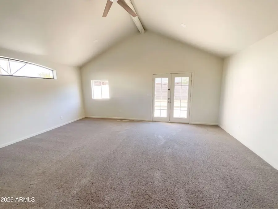 4253 E Vineyard Road, Phoenix, AZ 85042 - #3
